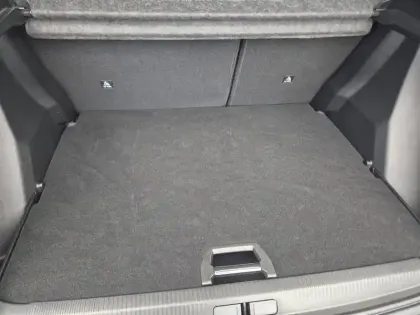 Photo 5 Peugeot 2008  Hybrid 136 e-DCS6