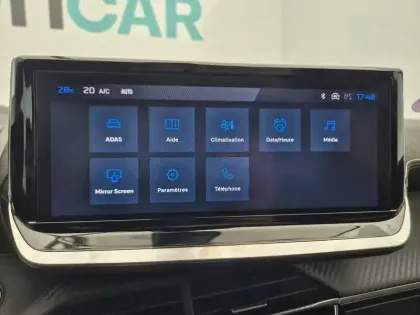 Photo 18 Peugeot 2008  Hybrid 136 e-DCS6