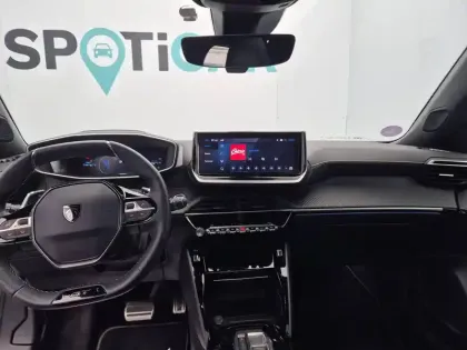 Photo 7 Peugeot 2008  Hybrid 136 e-DCS6