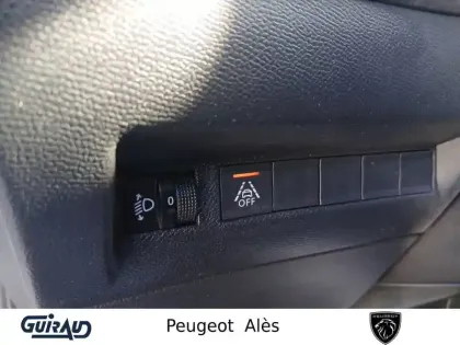 Photo 12 Peugeot 208  PureTech 75 S&S BVM5