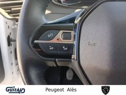 Photo 17 Peugeot 208  PureTech 75 S&S BVM5