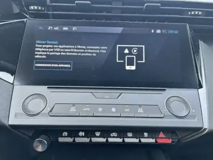 Photo 20 Peugeot 308  SW Hybrid 145 e-DCS6