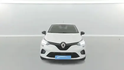 Photo 16 Renault Clio  E-Tech full hybrid 145