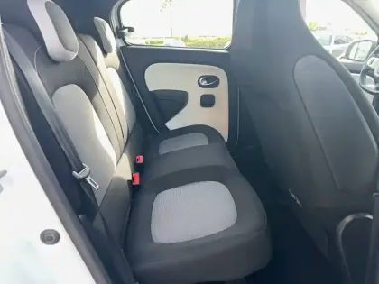 Photo 20 Renault Twingo  III SCe 65