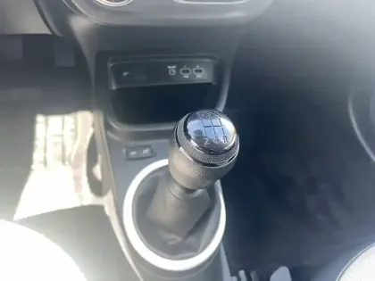 Photo 11 Renault Twingo  III SCe 65