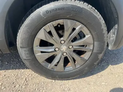 Photo 10 Peugeot 2008  PureTech 100 S&S BVM6