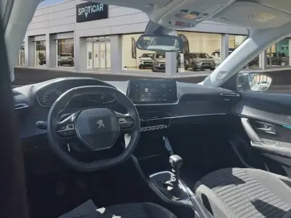 Photo 7 Peugeot 2008  PureTech 100 S&S BVM6