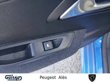 Photo 13 Peugeot 208  Electrique 50 kWh 136ch