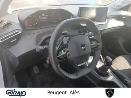 Photo 8 Peugeot 208  PureTech 75 S&S BVM5