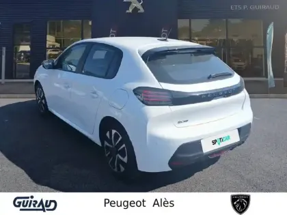 Photo 7 Peugeot 208  PureTech 75 S&S BVM5