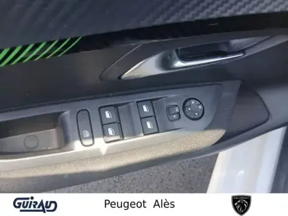 Photo 12 Peugeot 208  PureTech 75 S&S BVM5