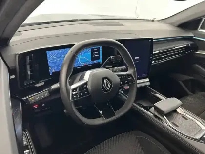 Photo 18 Renault Espace  E-Tech hybrid 200