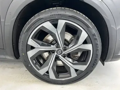 Photo 29 Renault Espace  E-Tech hybrid 200