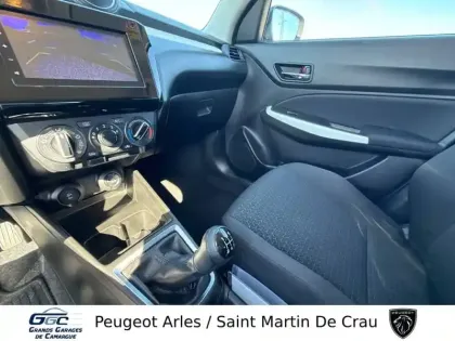 Photo 38 Suzuki Swift  1.2 Dualjet Hybrid