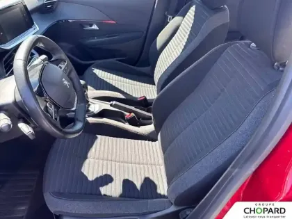 Photo 10 Peugeot 208  PureTech 75 S&S BVM5