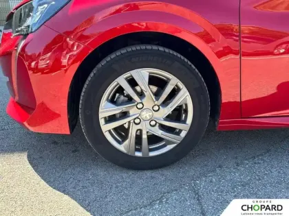 Photo 24 Peugeot 208  PureTech 75 S&S BVM5