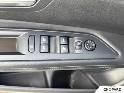 Photo 23 Peugeot 3008  Hybrid 225 e-EAT8