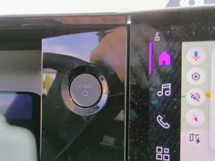 Photo 28 Renault 5 Renault  E-Tech Electrique 10 ch autonomie confort