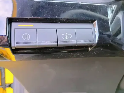 Photo 24 Renault 5 Renault  E-Tech Electrique 10 ch autonomie confort