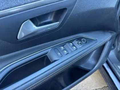 Photo 14 Peugeot 3008  BlueHDi 130ch S&S BVM6