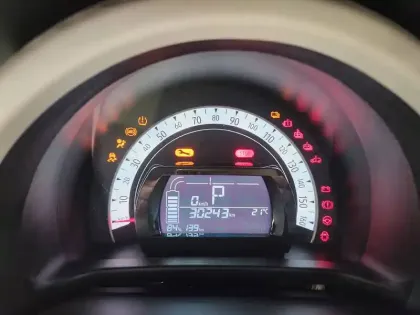 Photo 13 Renault Twingo  III E-Tech
