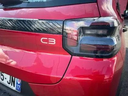 Photo 16 Citroën C3  Turbo 100 ch BVM6