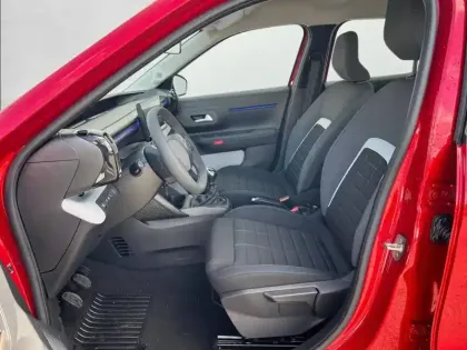 Photo 10 Citroën C3  Turbo 100 ch BVM6