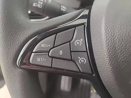 Photo 18 Dacia Sandero  SCe 65