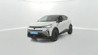 Photo 9 Renault Captur  E-Tech full hybrid 145 ch