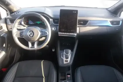 Photo 8 Renault Captur  E-Tech full hybrid 145 ch