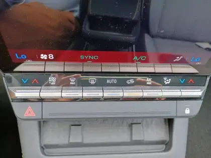 Photo 45 Renault Scenic  E-Tech électrique 220 ch grande autonomie