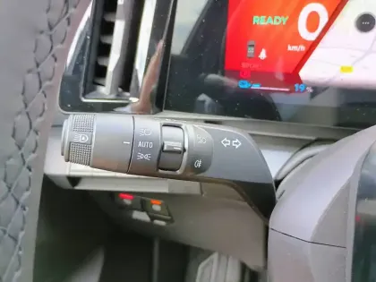 Photo 18 Renault Scenic  E-Tech électrique 220 ch grande autonomie