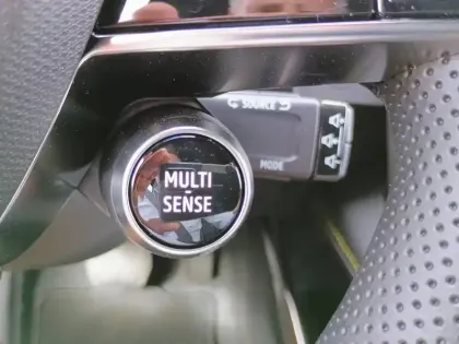 Photo 24 Renault Scenic  E-Tech électrique 220 ch grande autonomie