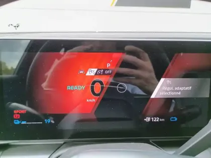 Photo 27 Renault Scenic  E-Tech électrique 220 ch grande autonomie