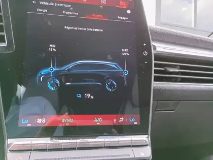 Photo 39 Renault Scenic  E-Tech électrique 220 ch grande autonomie