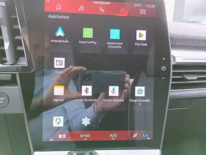 Photo 35 Renault Scenic  E-Tech électrique 220 ch grande autonomie