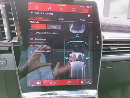 Photo 42 Renault Scenic  E-Tech électrique 220 ch grande autonomie