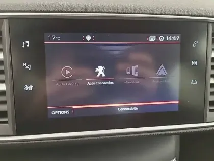 Photo 18 Peugeot 308  1.5 BlueHDi 130ch S&S EAT8