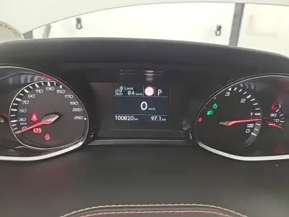 Photo 9 Peugeot 308  1.5 BlueHDi 130ch S&S EAT8