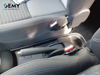 Photo 18 Toyota Yaris  110 VVT-i