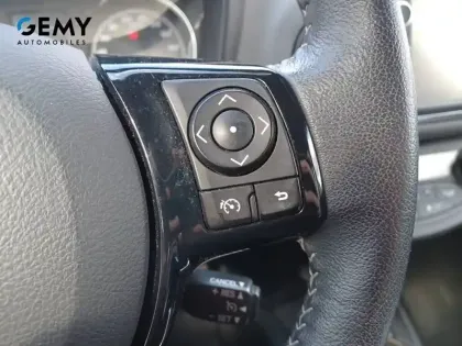 Photo 14 Toyota Yaris  110 VVT-i