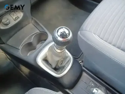 Photo 16 Toyota Yaris  110 VVT-i