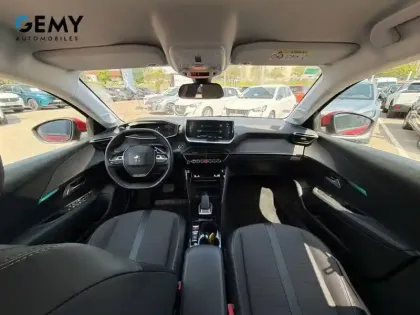 Photo 7 Peugeot 208  Electrique 50 kWh 136ch
