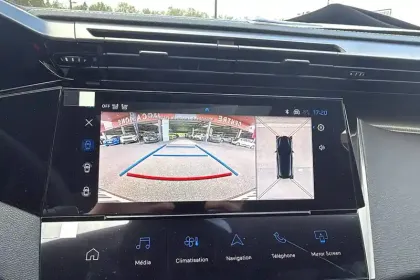 Photo 15 Peugeot 308  Plug-in Hybrid 195 ch e-DCS7