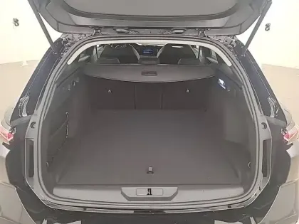 Photo 5 Peugeot 308  SW Hybrid 145 e-DCS6