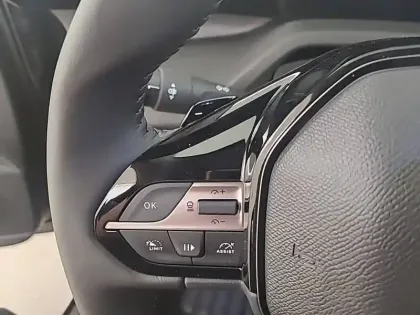 Photo 19 Peugeot 308  SW Hybrid 145 e-DCS6