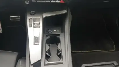 Photo 18 Peugeot 308  Electrique 54 kWh 156ch