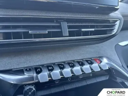 Photo 21 Peugeot 3008  Hybrid 225 e-EAT8