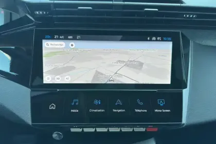 Photo 21 Peugeot 308  Electrique 54 kWh 156ch