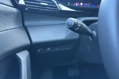 Photo 19 Peugeot 308  Electrique 54 kWh 156ch